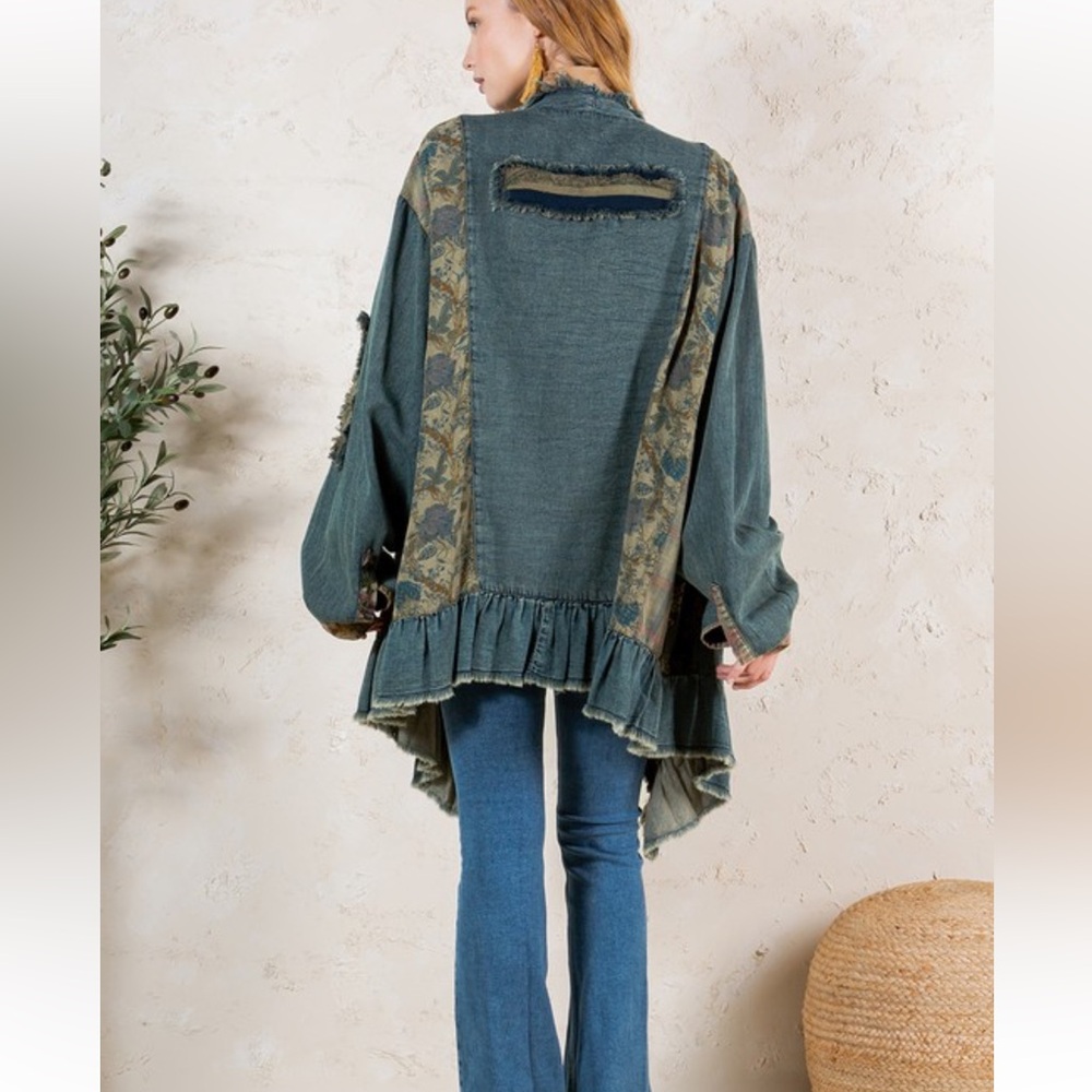 NWT YOUNG THREADS WESTERN BOHO PATCHED DENIM SHRUG - Picture 4 of 9